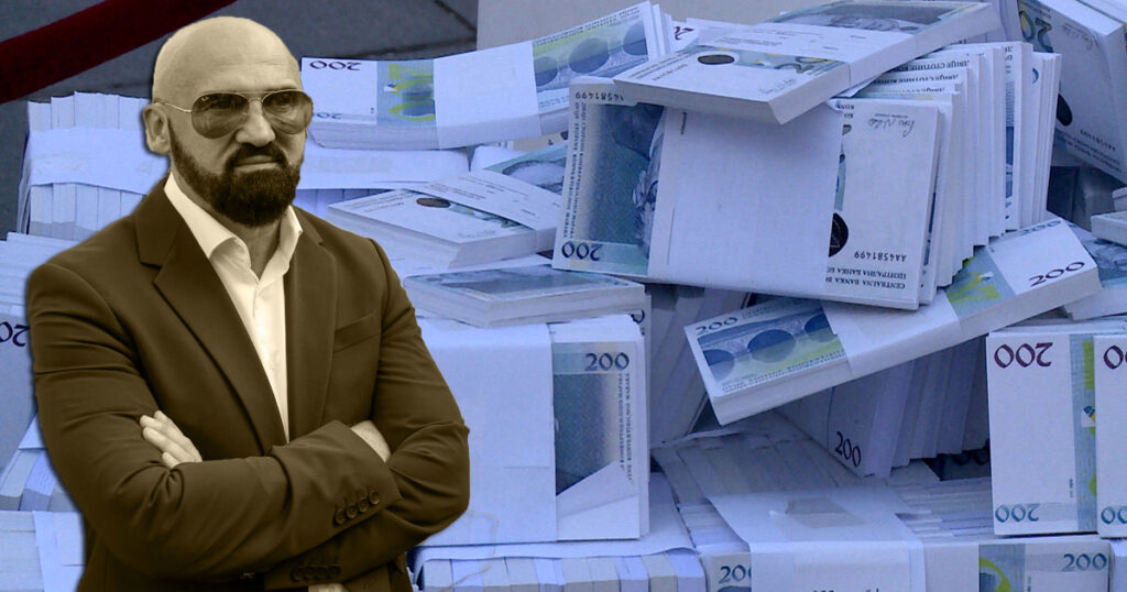 Sve na račun građana! Ramo Isak za jedan dan kupio dva skupocjena automobila i čak 11 mobitela, ukupna vrijednost 260.000 KM!