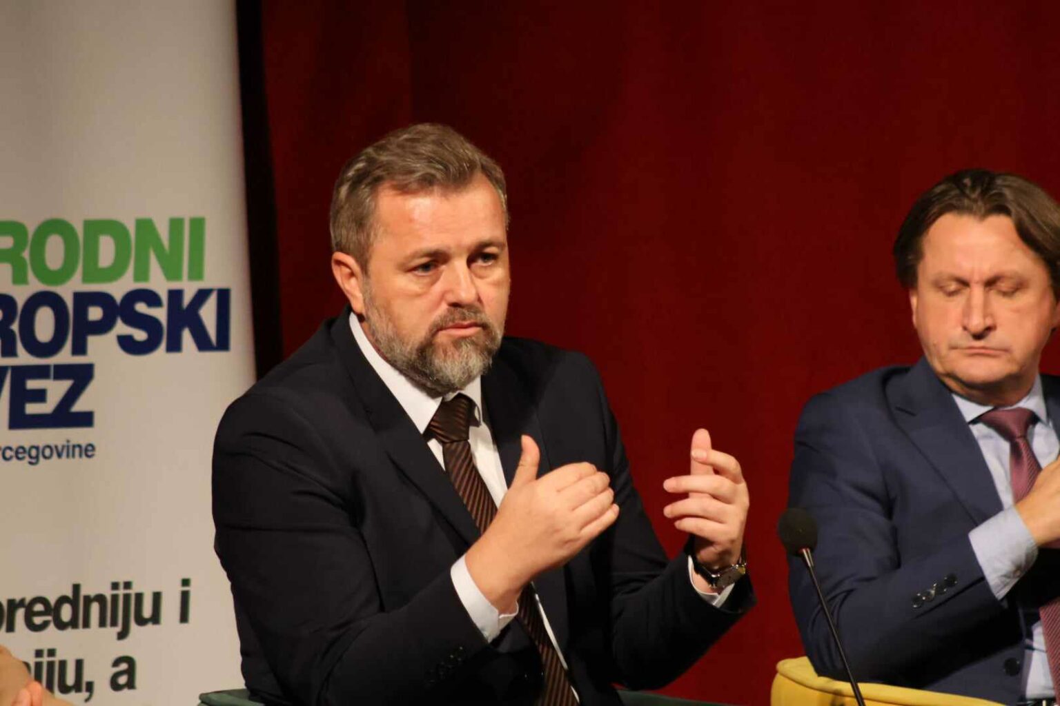Ogrešević: Između smo dvije krajnosti