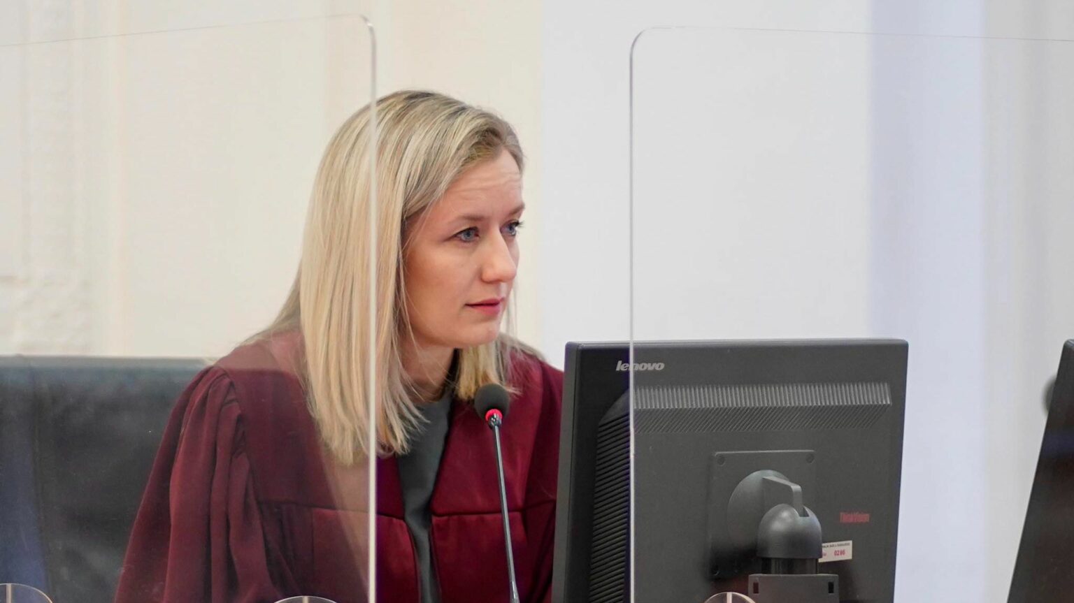 Htio da ubije Emana, a pogodio je Farisa