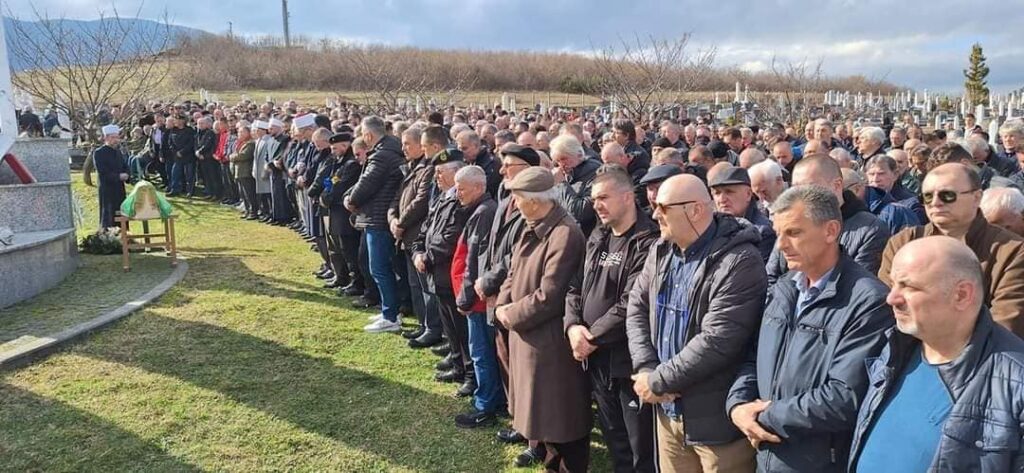 U Bihaću klanjana dženaza Toromanović Seadu (FOTO)