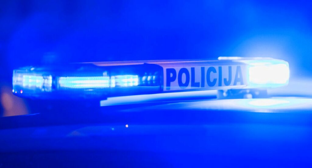 Opljačkana kuća u Cazinu, ukradena veća suma novca