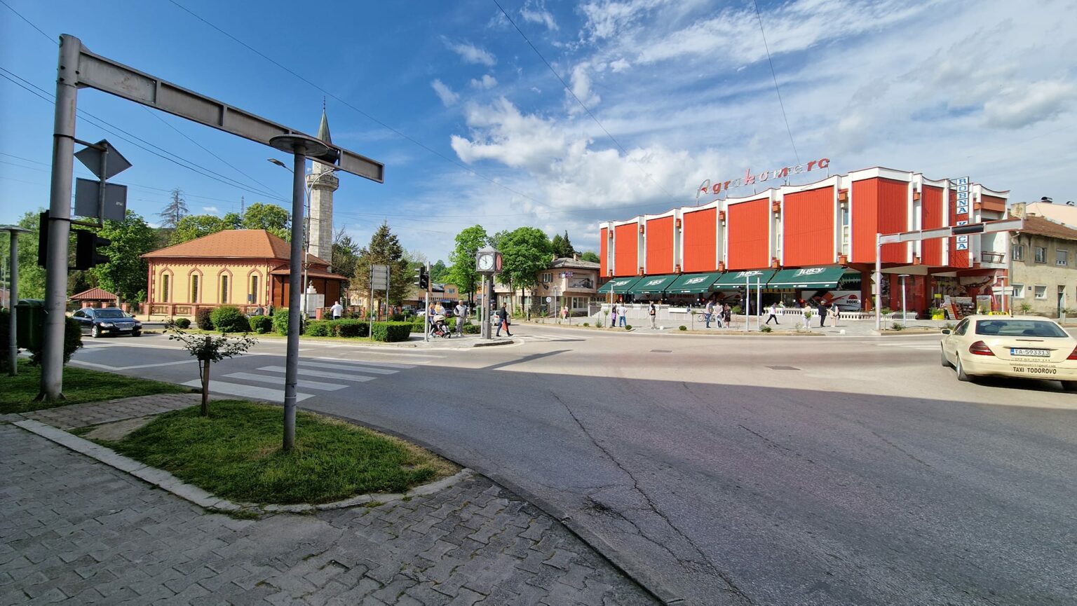 Policija u Velikoj Kladuši uhapsila 26-godišnjeg dilera