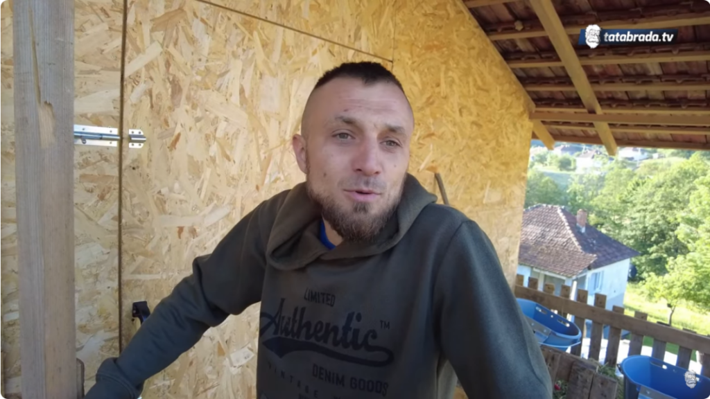 Umjesto da ode iz BiH, Anel napravio farmu koza (VIDEO)