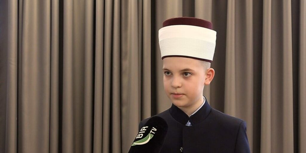 Čestitamo! Enis Bašić je najmlađi hafiz u Evropi!