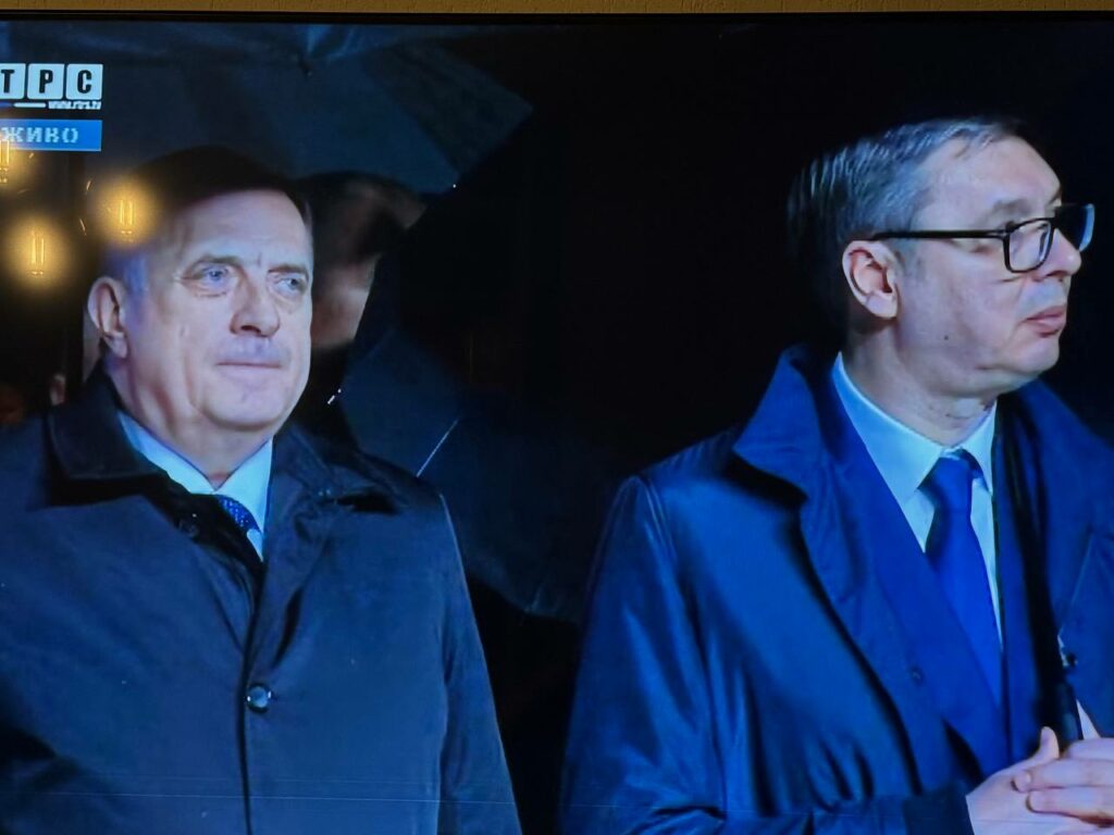 Milorad Dodik, bjegunac od bh. pravosuđa, u Beogradu sa Vučićem. Uprkos potjernici