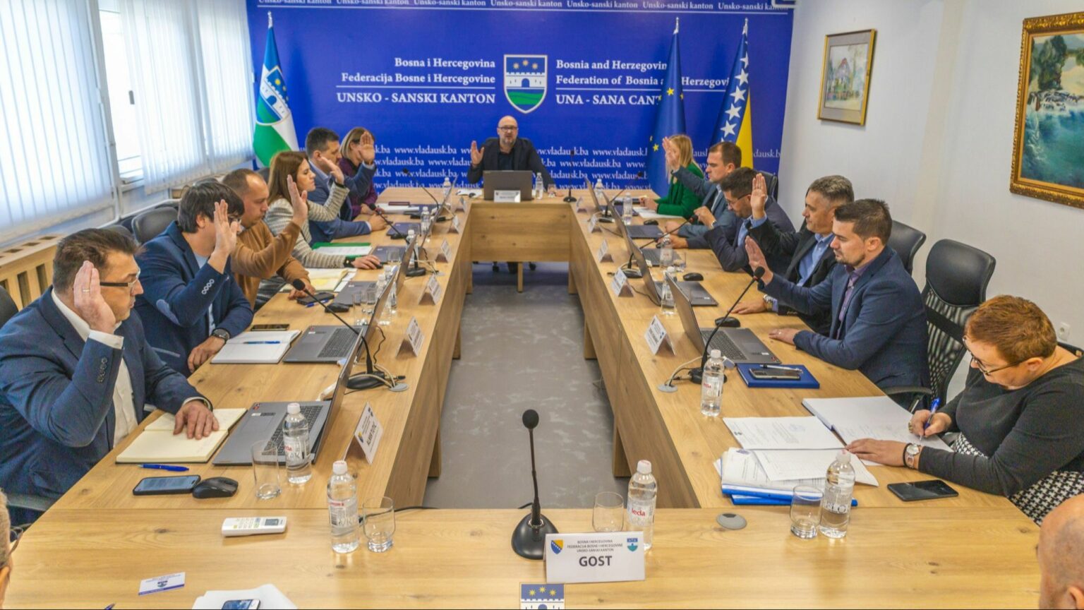 Smjena Vlade USK dovedena u pitanje: SDA pozvala SDP i NiP da se odluče na kojoj su strani, kažu da skupili još dvije ruke