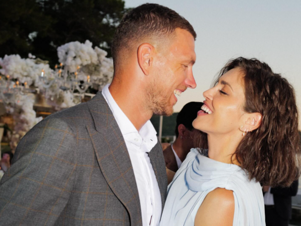 Amra Džeko objavila emotivnu poruku: 14 godina u ljubavi s Edinom