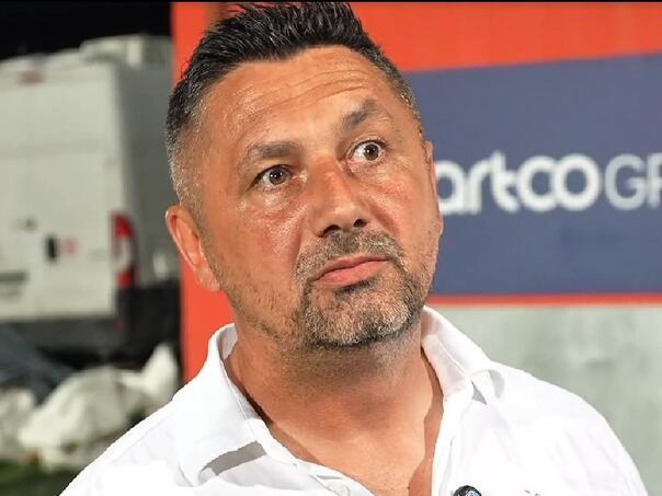 Adžem uzdrman i emotivan: Ne želim biti Pedro, odlazim ako tako odluče