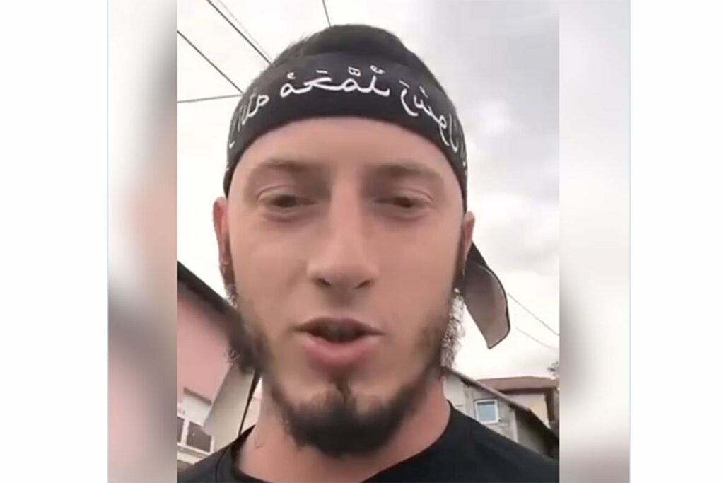 Izvjesni Adil Ćenanović u Bihaću došao pred kuću gdje žive Srbi i vikao “Tekbir” i “Allahu ekber”