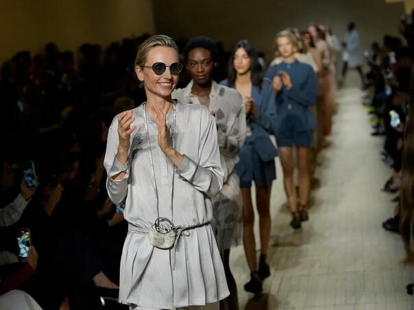 Oproštaj od kralja talijanske elegancije: Revija Emporio Armani dirnula modni svijet