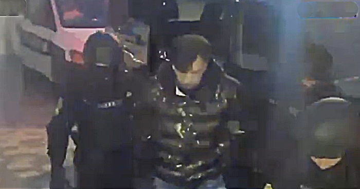 Sanel Patak uz jake policijske snage predat Tužilaštvu USK (VIDEO)