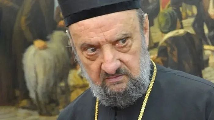 Silovao me je i vladika Kačavenda, nakon toga su me krstili