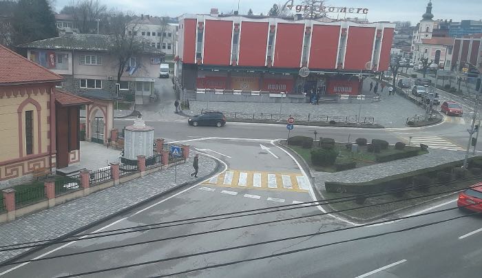 Muškarac počinio samoubistvo skokom s balkona