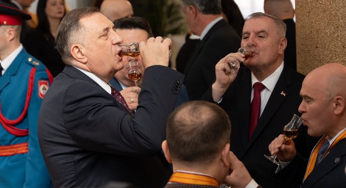 Obustavljena istraga protiv Dodika, Viškovića i Stevandića zbog napada na ustavni poredak BiH