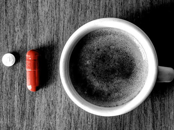 Lijekovi koji nikako ne idu uz kafu: StruÄnjaci objaÅ¡njavaju zbog Äega