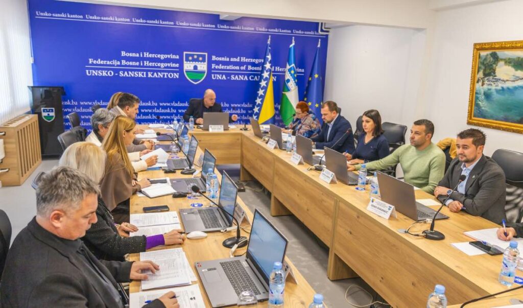 Vlada USK odobrila 2,5 miliona KM za infrastrukturne projekte gradova i općina