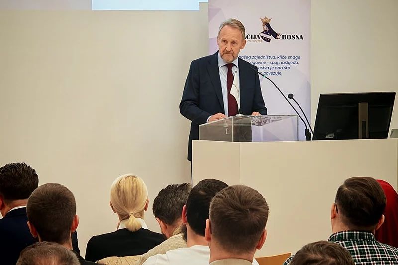 Bolje se 30 godina natezati, nego 20 dana ratovati