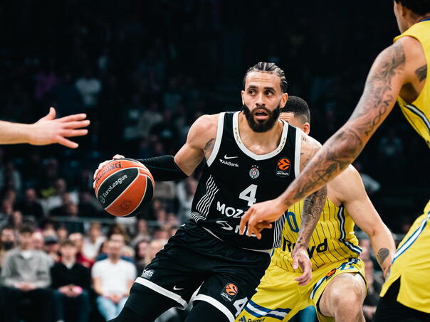 Maccabi pregazio Partizan u Areni, još jedna epska bruka crno-bijelih