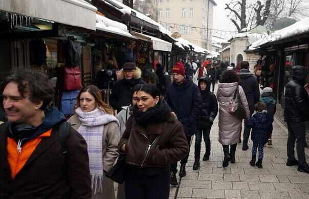Mladi u FBiH stambeno pitanje rješavaju kreditima ili nasljeđivanjem, 70 posto ih živi s roditeljima
