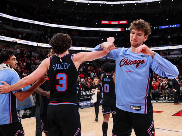 Pobjeda Bullsa protiv Clevelanda, Memphis izenadio u Minnesoti