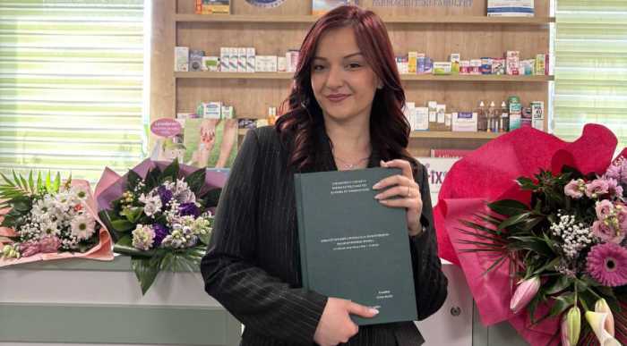 Čestitamo! Ključanka Emina Hadžić diplomirala na Farmaceutskom fakultetu u Sarajevu