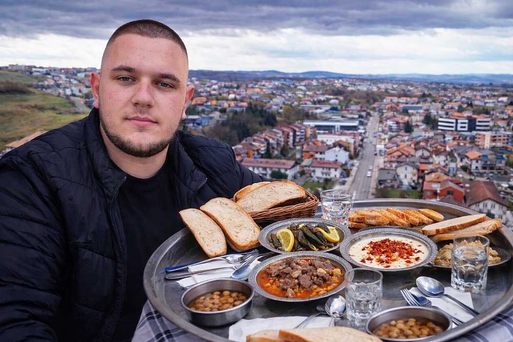 Jedan mladić, mnogo topline i otvorena vrata za sve