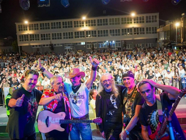 Legendarna grupa Nervozni Poštar: “Odlazimo u penziju”