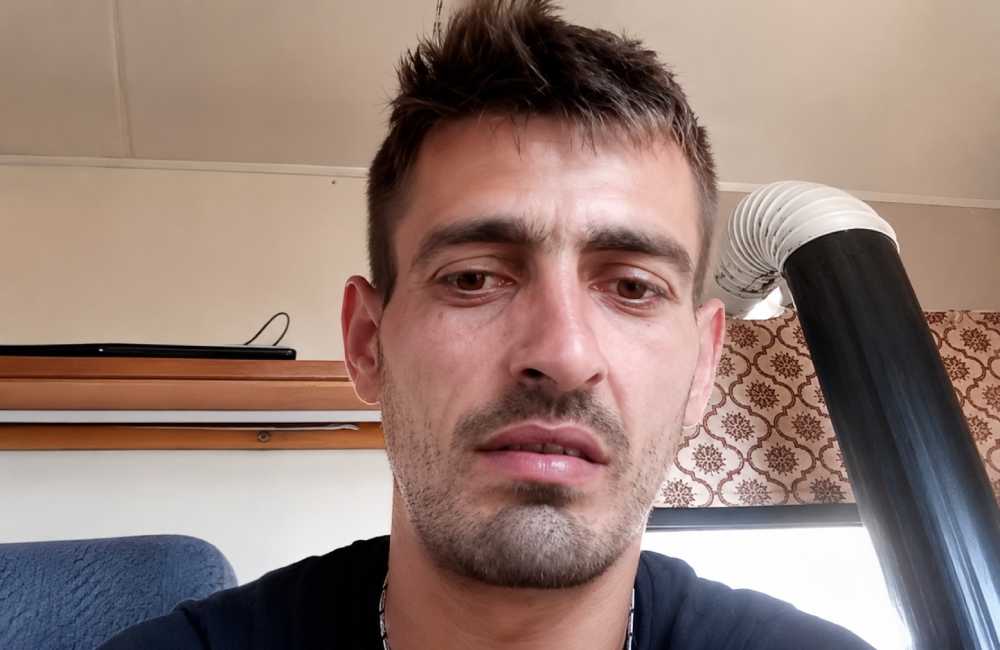 “Molim te, vrati. Skupit ću nešto para, bilo šta, samo vrati kozu” (VIDEO)