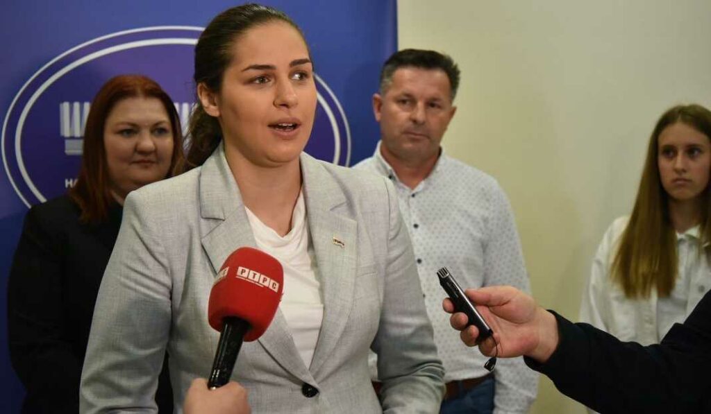 „Bila sam na fešti. Popila sam nekoliko pića, ali mogla sam upravljati vozilom“