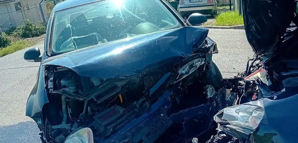 Vozila smrskana, pričinjena velika materijalna šteta