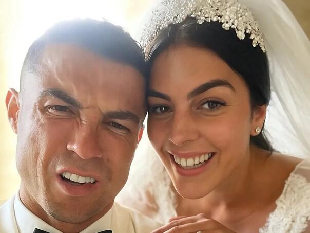 Cristiano Ronaldo se ženi za vikend