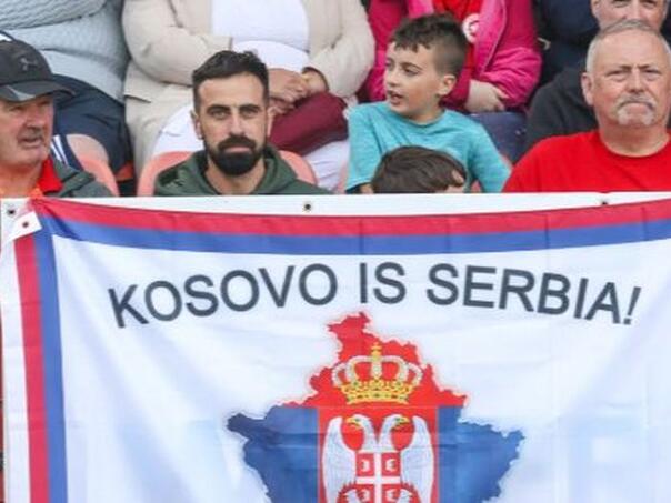 Crvena zvezda se propisno obrukala zbog transparenta “Kosovo je Srbija”
