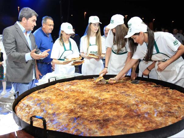 Pravit će burek duži od 20 metara