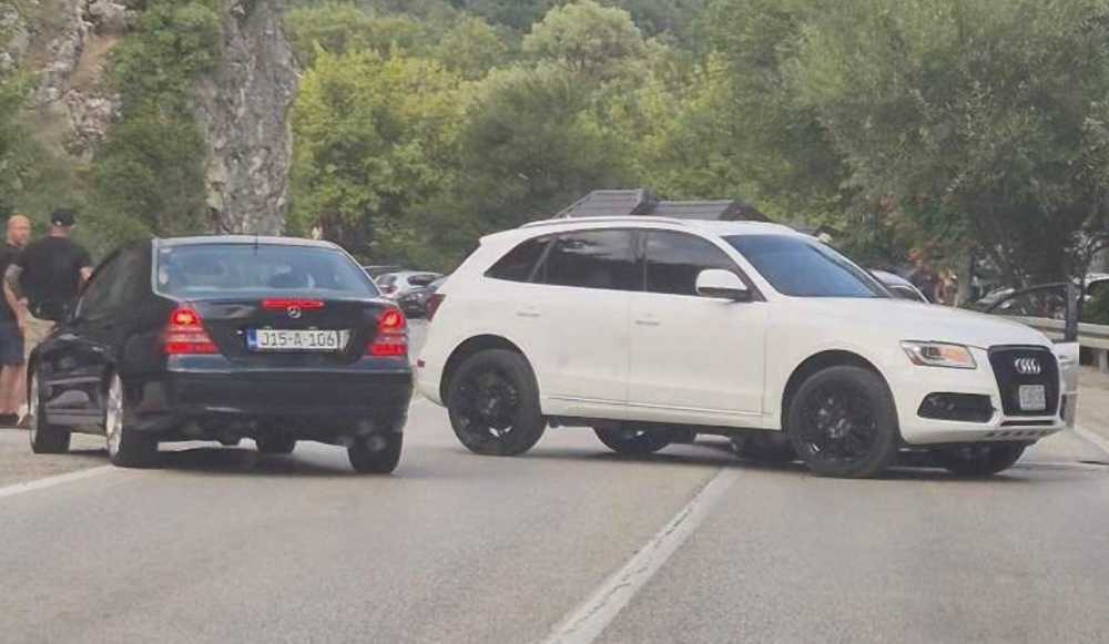 U sudaru učestvovalo više vozila