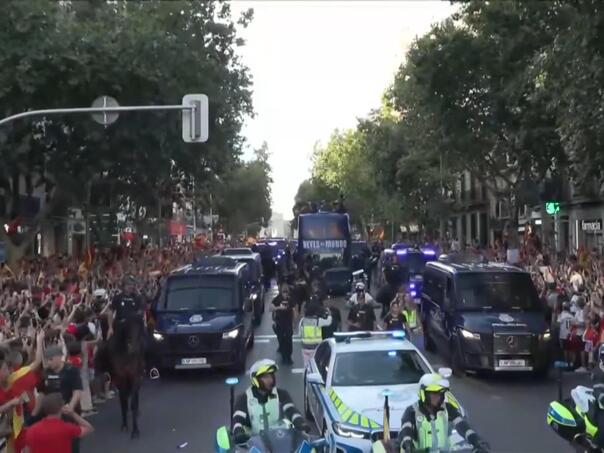 Pratite veličanstven doček prvaka svijeta u Madridu