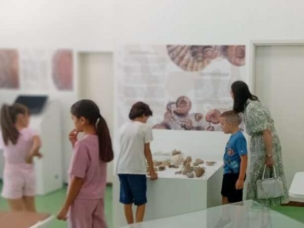 Djeca u Brčkom tragaju za kostima dinosaurusa