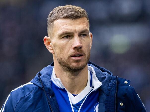 Samo je jedan napadač u Bundesligi bio stariji od Edina Džeke