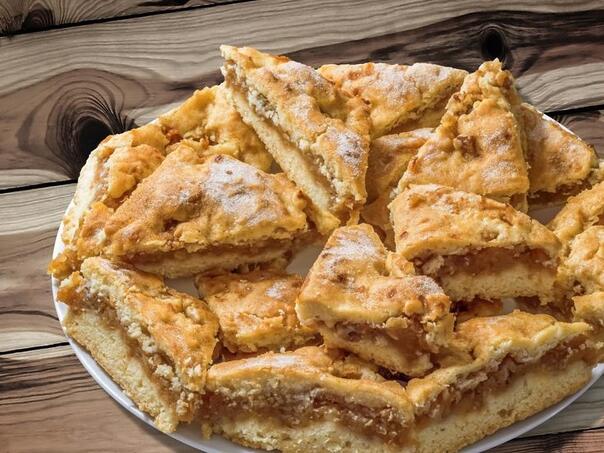 Sočan kolač koji se priprema bez razvlačenja tijesta