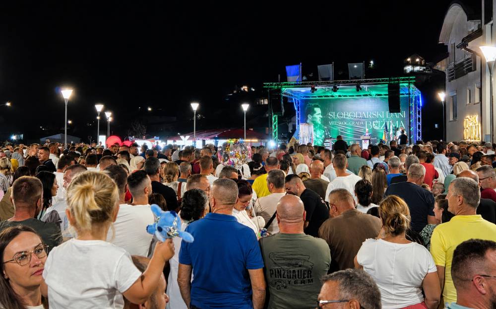 Hiljade ljudi na završnici Slobodarskih dana – ponosno poslali poruku da BiH ima svoje čuvare!