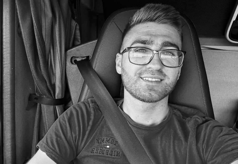U 24. godini života na Ahiret preselio mladi vozač kamiona Sulejman Karić