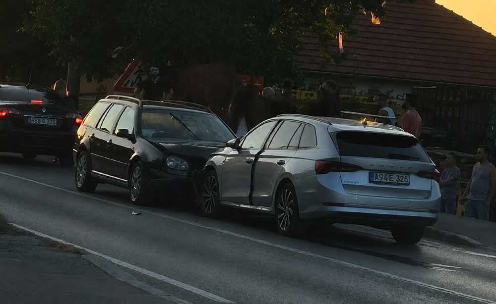 Teška saobraćajna nesreća u blizini restorana Šedrvan