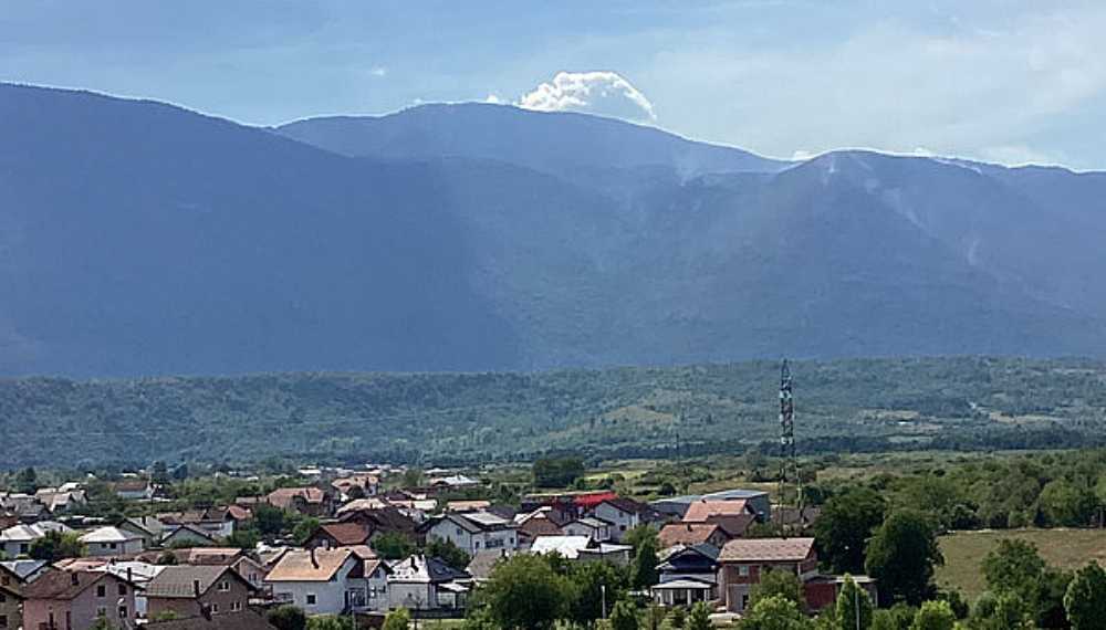 Na Plješevici još uvijek aktivna žarišta, helikopter se više ne čuje