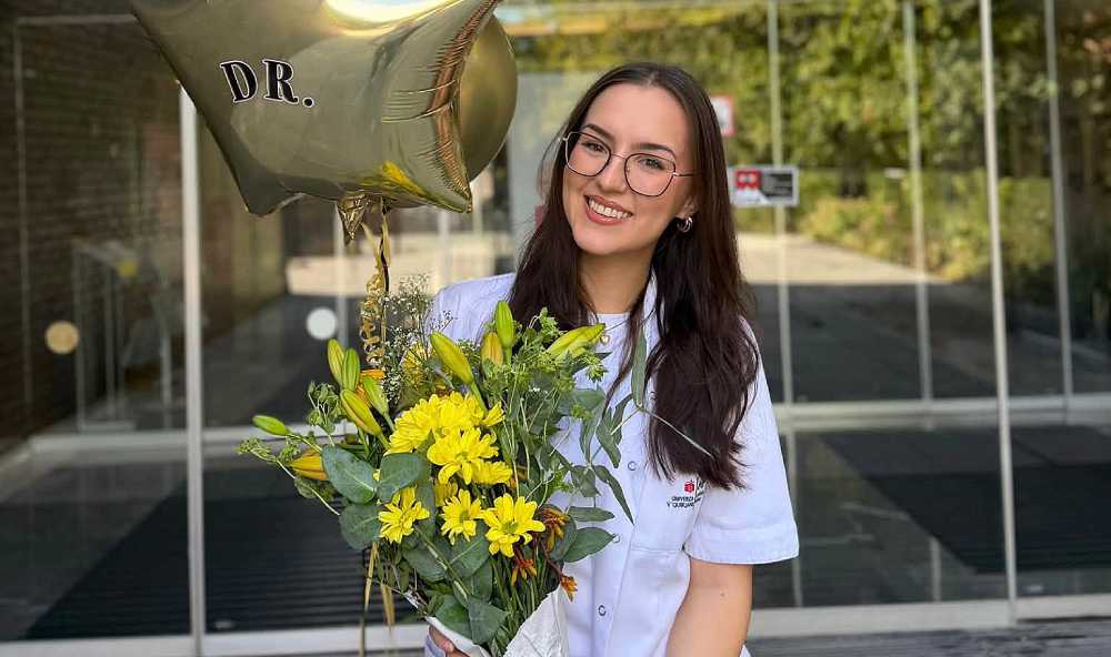 Cazinjanka Nađa Pozderac diplomirala medicinu u Ljubljani