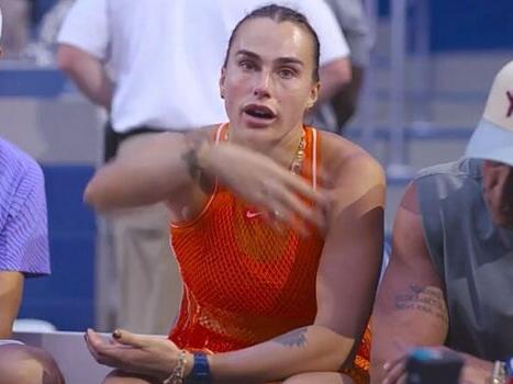 Sabalenka izgubila finale pa razbila reket i napala snimatelja: “Odj**i!”