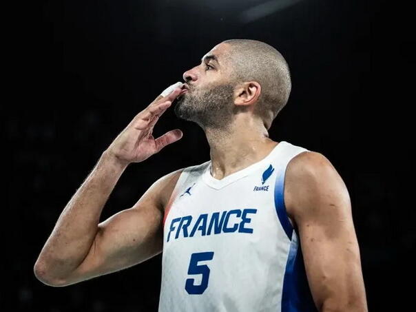 Nakon 18 godina u NBA ligi rekao zbogom košarci