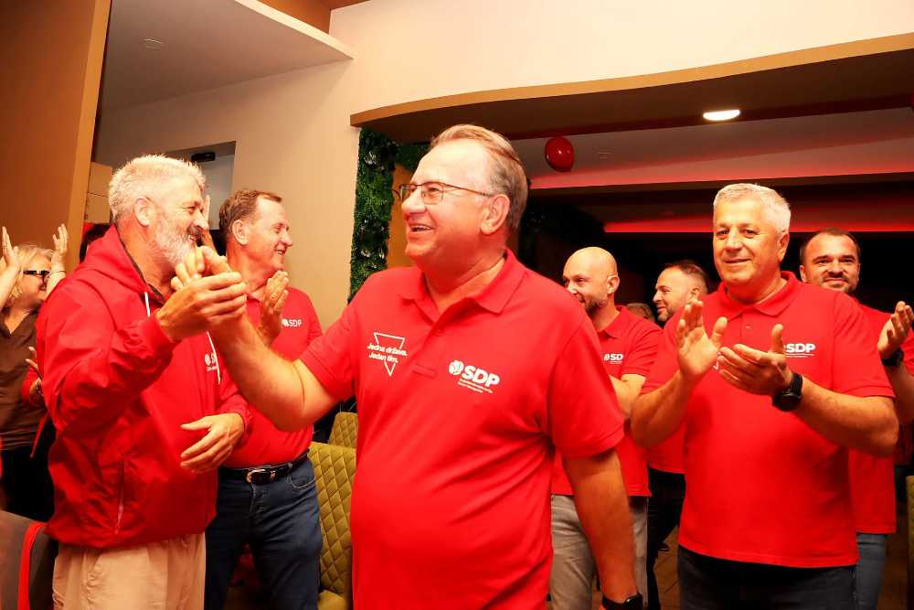 Nikšić stigao u Veliku Kladušu i poslao poruku Krajišnicima: „Želimo da ostanete ovdje“