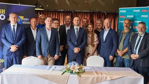 Ostajemo pri podršci Efendiću, promjene stavova pojedinaca u SBiH neće promijeniti naš stav