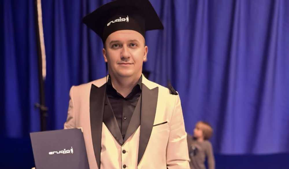 Bužimljanin Adnan Đulić radio u Sloveniji, brinuo o porodici i na kraju postao inženjer mašinstva