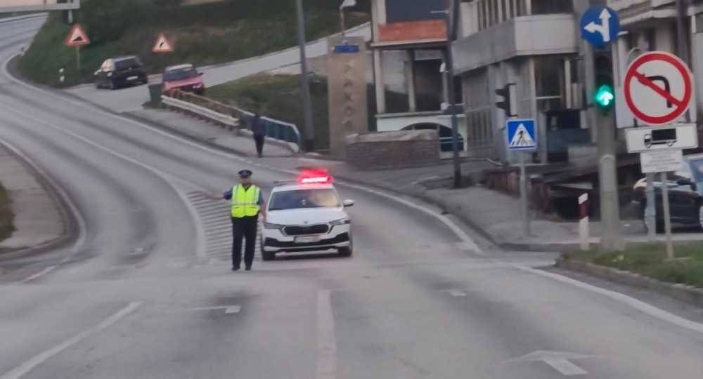 Policija zatvorila cestu u Šepićima