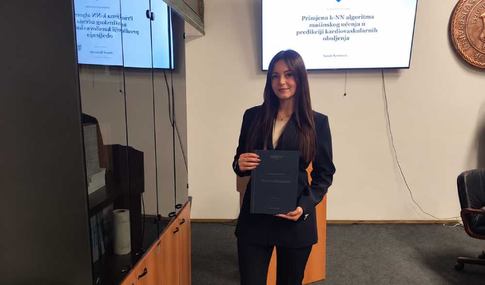 Sarah Šertović iz Bosanske Krupe diplomirala na Univerzitetu u Bihaću